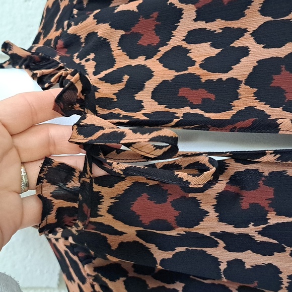J. Crew Animal Print Ruffle Shoulder Tie At The Neck Lined Dress. Size XXS NWOT - Picture 3 of 14